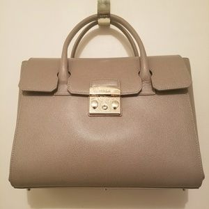 Furla Medium Metropolis satchel